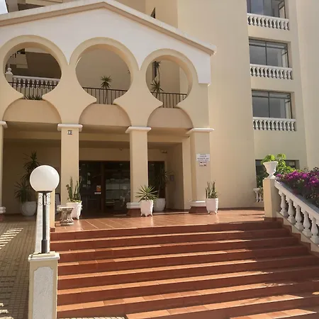 Casa Giori Cristianos Castle Harbour Apartment