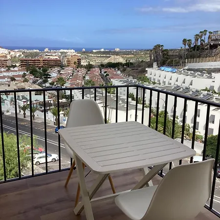 Casa Giori Cristianos Castle Harbour Apartment