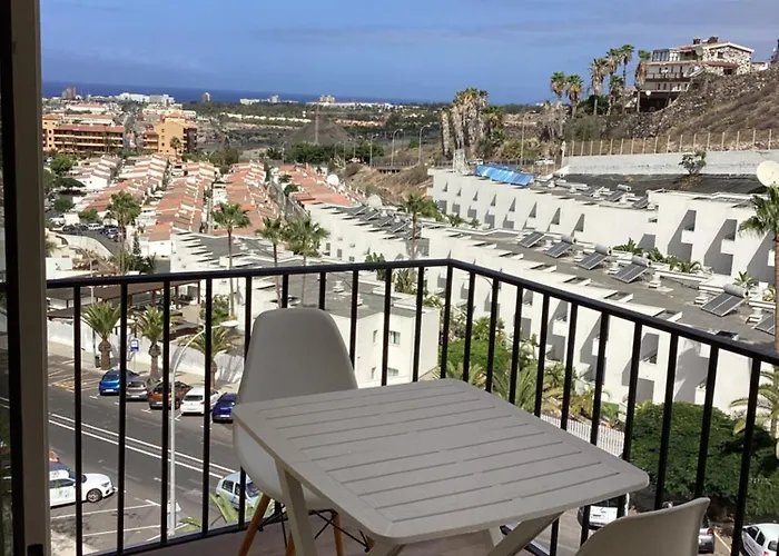 Casa Giori Cristianos Castle Harbour Apartment *