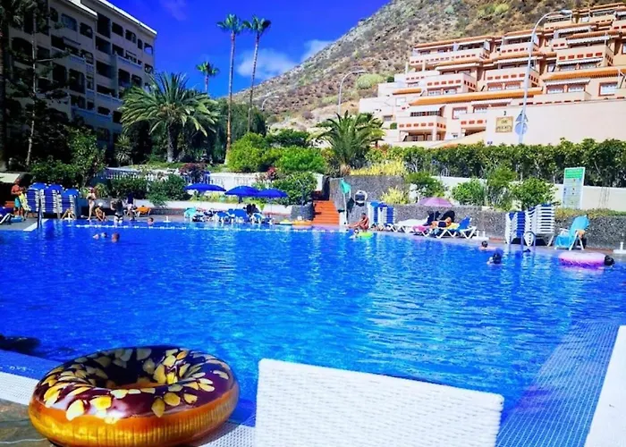 Casa Giori Cristianos Castle Harbour Apartment