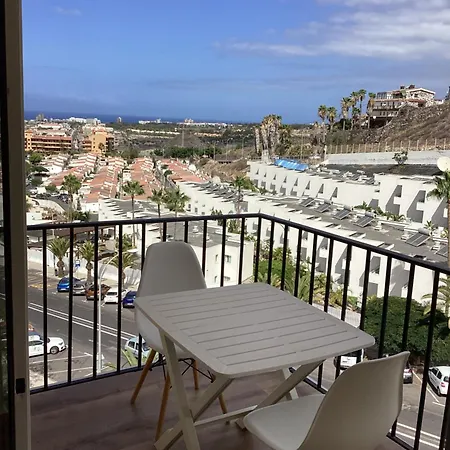 Casa Giorì Cristianos Castle Harbour Apartamento *